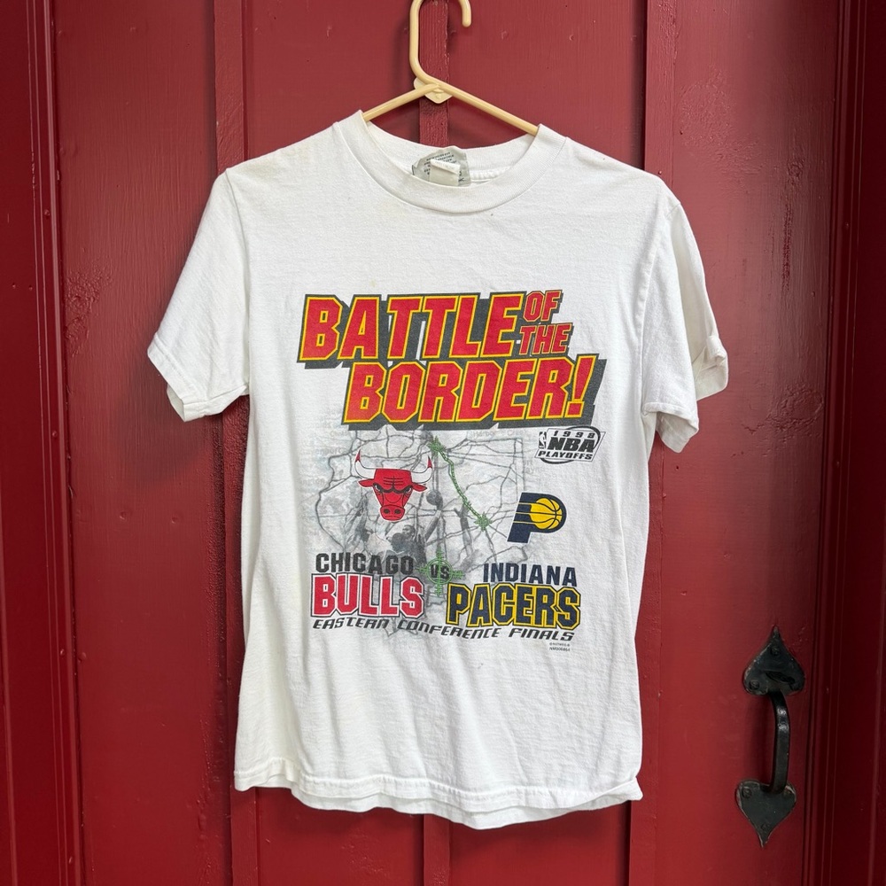 Chicago Bulls Vintage Tee - Picture 1 of 12